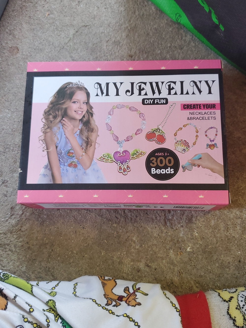 DIY Fun Pink Bead Necklace Kit